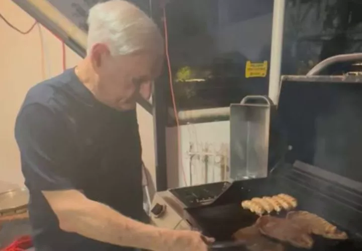 Ricardo Martinelli pidió ayer a la Corte que le resuelvan una demanda de inconstitucionalidad que le tienen “engavetada”.