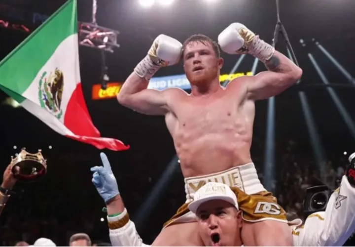 El astro mexicano del boxeo, Saúl ‘Canelo’ Álvarez es actualmente el campeón mundial supermediano de la Asociación Mundial de Boxeo, la Organización Mundial de Boxeo y el Consejo Mundial de Boxeo.