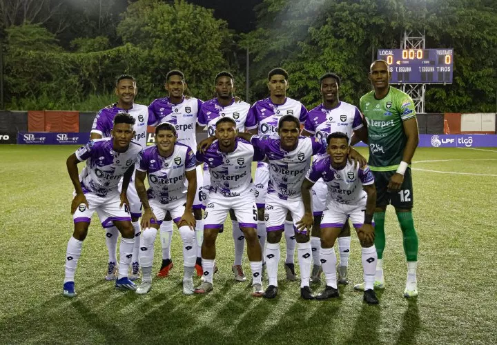 Tauro solo ha podido doblegar a Plaza Amador.