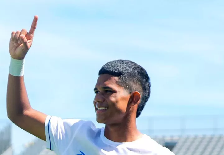 Raheen Cuello fue uno de los jugadores más destacados de Panamá en el triunfo sobre Mali 2-1 en la primera jornada del torneo Maurice Revello.