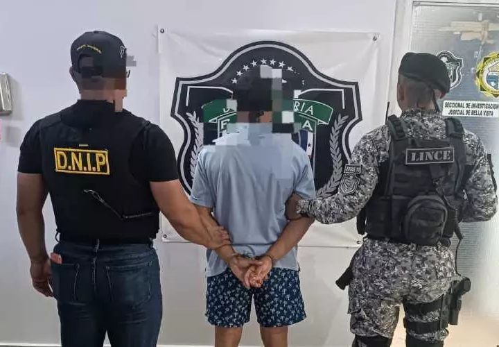 Uno de los gatilleros que fue capturado.