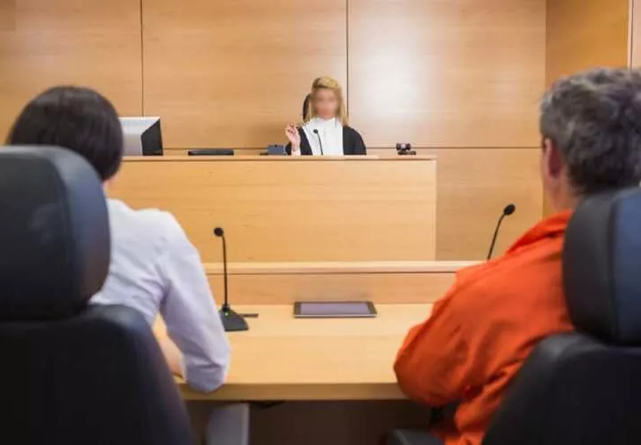 Los abogados defensores deben contar con experiencia suficiente para saber porbar la legítima defensa.