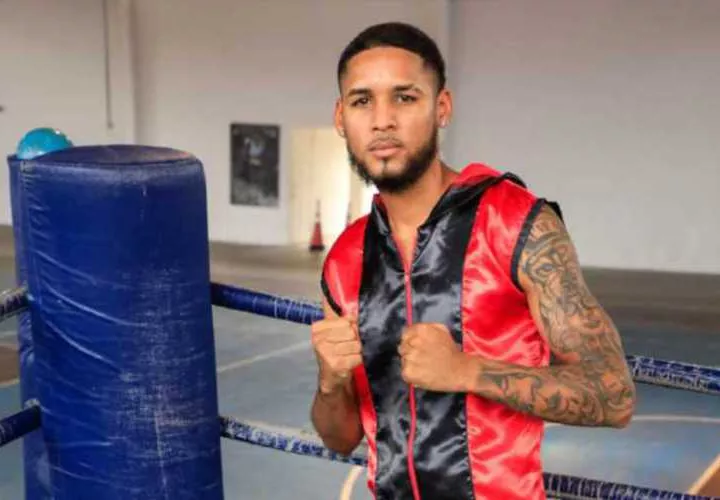 Ángel Bethancourt, boxeador panameño.