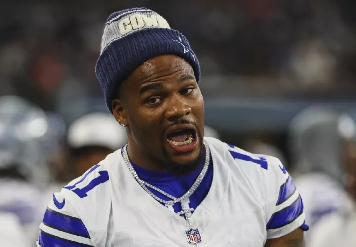 Micah Parsons, jugador de la NFL que juega como linebacker.