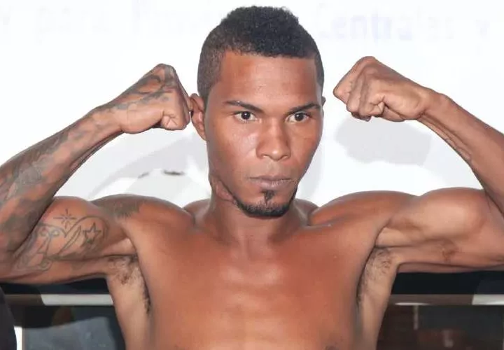 El púgil panameño Orlando ‘Virus’ Mosquera disputará el Campeonato Latino Silver Superligero del Consejo Mundial de Boxeo (CMB) el próximo sábado 20 de septiembre.