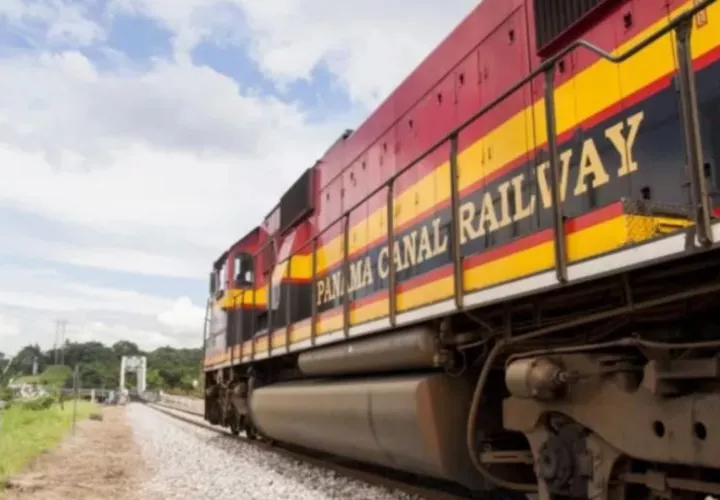 Panama Canal Railway Company.