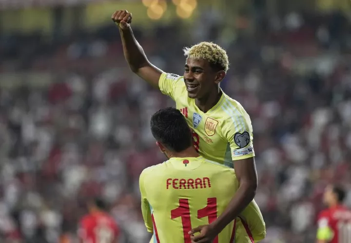 Lamine Yamal es uno de los jugadores claves de España.