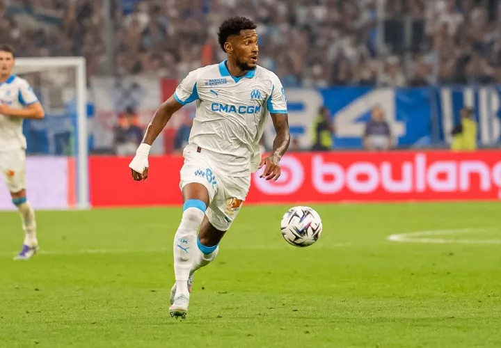 Michael Amir Murillo en acción ayer.