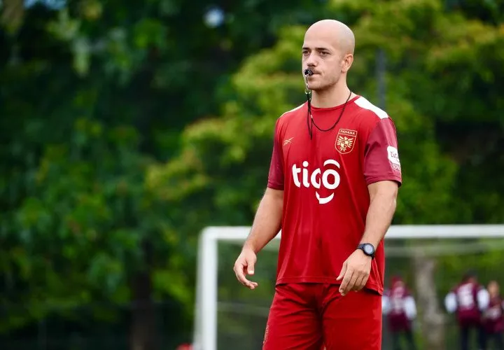 Gerar Aubí, técnico de la Sub-17 femenina.