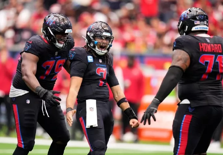 C.J. Stroud (7) destacó.