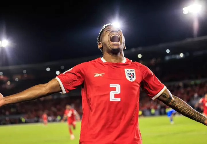 César Blackman fue uno de los jugadores protagonistas en los dos últimos juegos de Panamá, luego de que su compañero Michael Amir Murillo no pudo jugar por lesión.