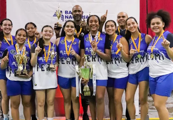 Equipo del Instituto Enrique Fermi.