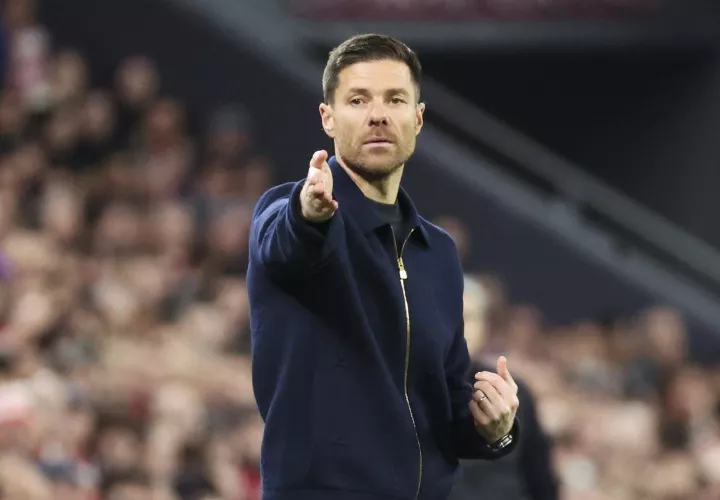 El técnico Xabi Alonso.