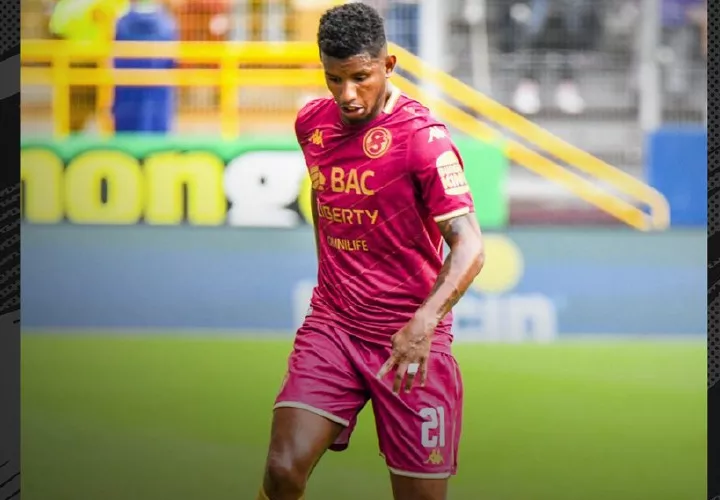 Fidel Escobar, jugador del Saprissa.