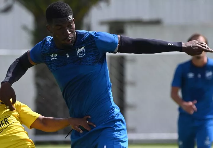 Azarías Londoño (der.)