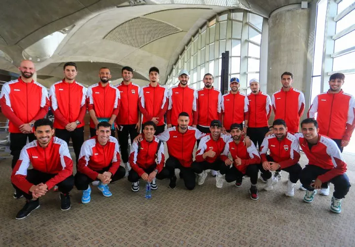 La Selección de Irak a su llegada a Monterrey, sede de una de las llaves del torneo clasificatorio de la FIFA.