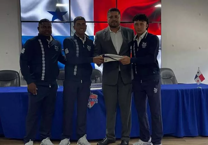 Acto de abanderamiento.