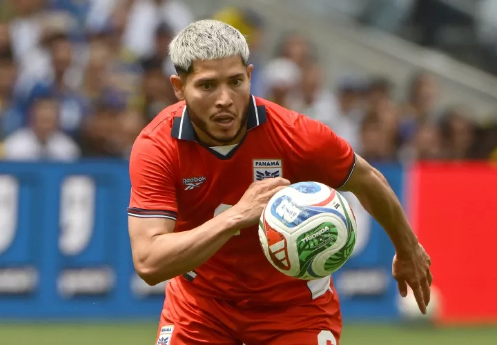Cristian Martínez, mediocampista de Panamá.