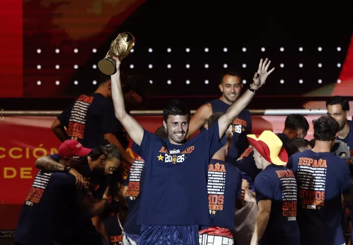 Rodrigo Hernández, capitán de España.