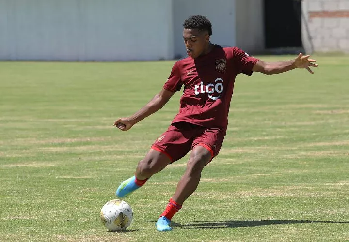 Moisés Richards, quien milita en el fútbol de Hungría, es uno de los legionarios de Panamá en el Campeonato Concacaf Sub-20.