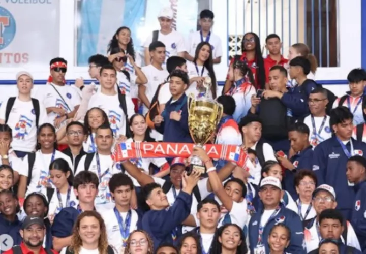 Parte de la delegación de Panamá.
