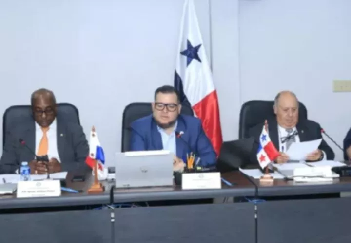 Comisión de Presupuesto.