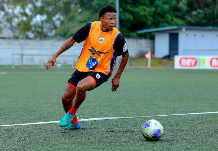 Janpol Morales espera cumplir con las expectativas que se tienen sobre él con la Selección de Panamá. Foto: Fepafut