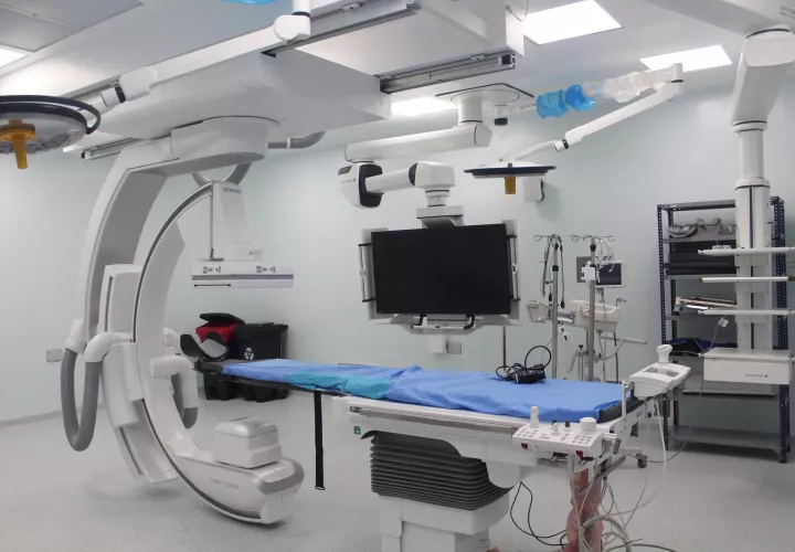 Un moderno equipo para beneficio de pacientes.