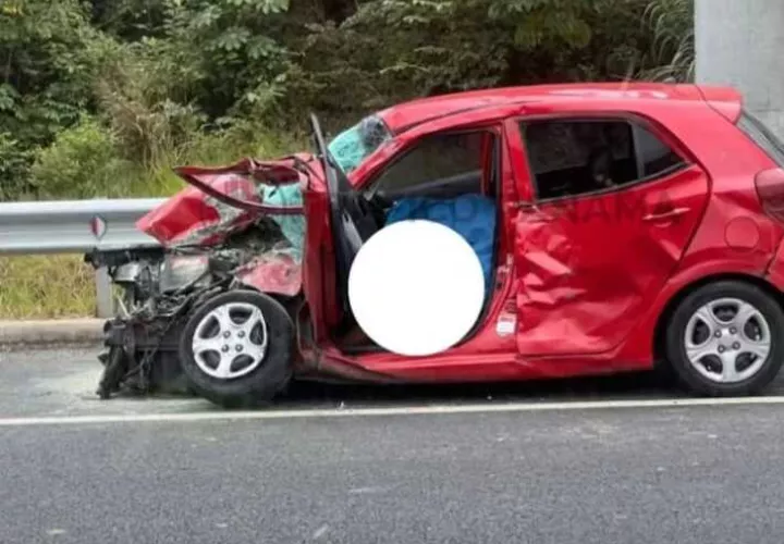 Escena del accidente fatal en la vía Roberto F. Chiari.  (Foto: Tráfico Panamá)