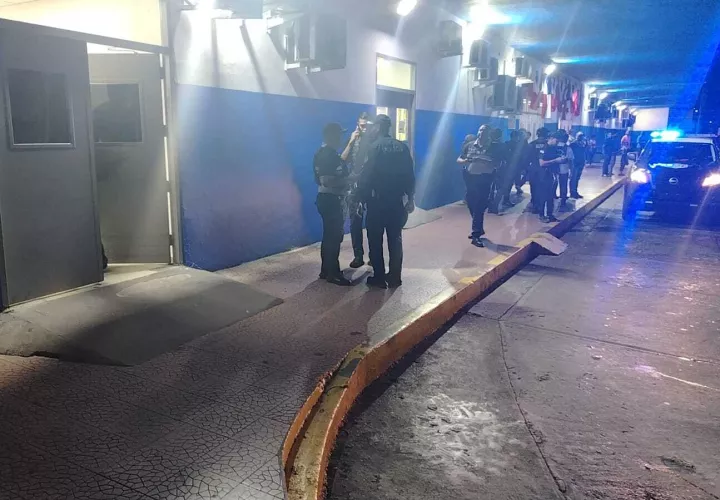 Murió en el hospital.