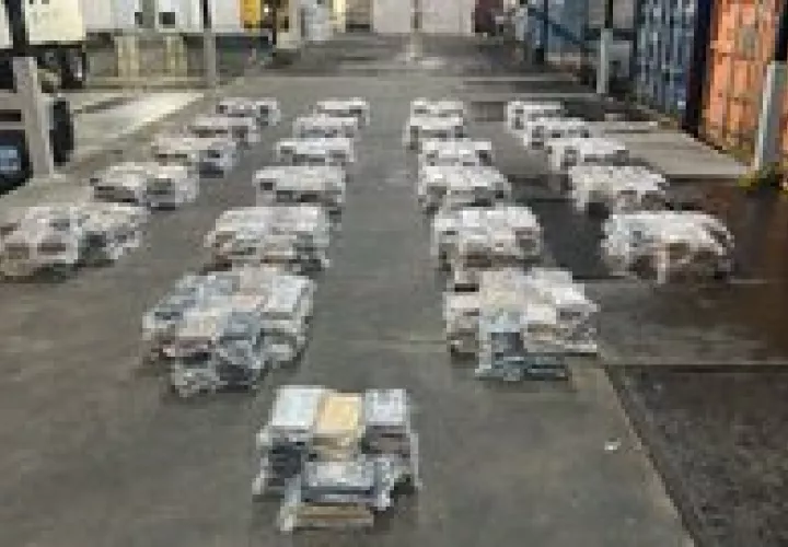 Los paquetes de droga.