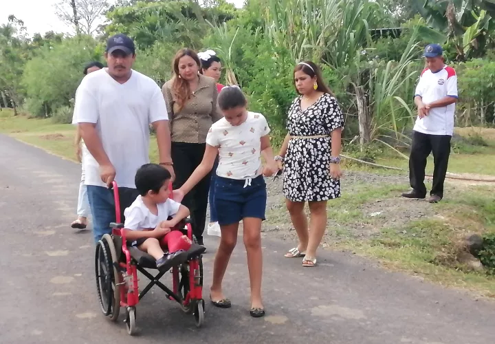 Jesús a pesar de su condición de salud es alegre y entusiasta.