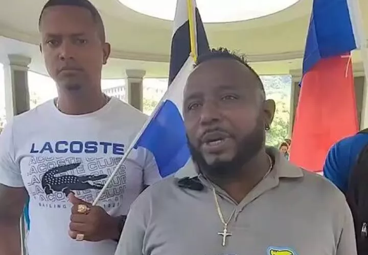 Buhoneros rechazan la acción de desalojo por la Alcaldía de Panamá.