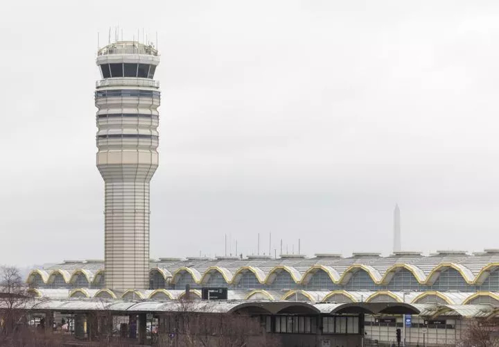 controlador, estaba solo, accidente, avión, helicóptero, Washington