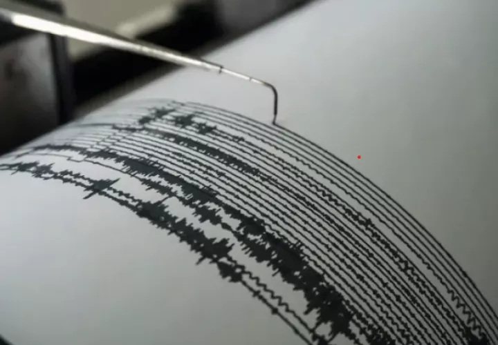 Gráficos de de un sismógrafo, en una fotografía de archivo.  Foto: EFE