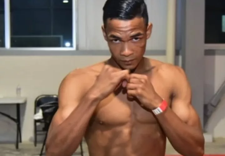 Santos Villar, boxeador de la 24 de Diciembre. Foto: Cortesía