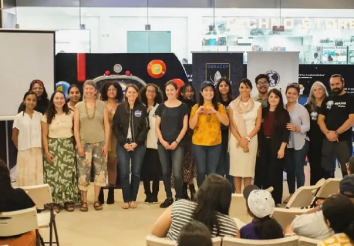 Científicas, Nasa, Con el Lente Hacia la Tierra, jóvnes, Cenacep, ESRI Panamá