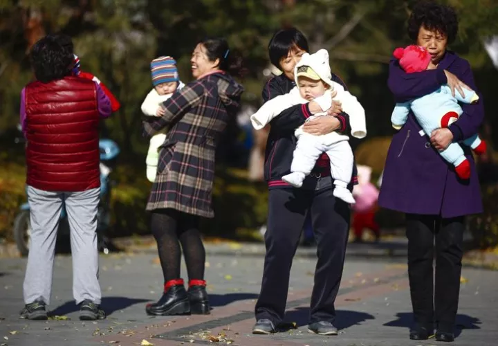 China, bajar, edad para casarse, eliminar, restricción, número de hijos