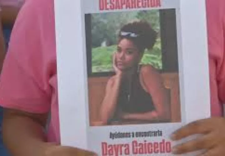 Los familiares la buscan desesperadamente.