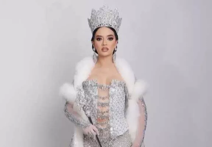  Almendra Sofía Crovari Correa, reina de la Calle Arriba.