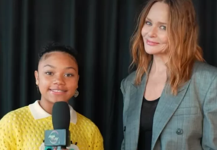 La panameña posa con la diseñadora Stella McCartney. Foto: @jazzysworldtv