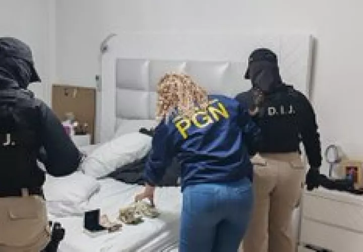 Más de 14 mil dólares decomisados