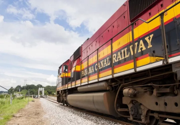 Panama Canal Railway Company.