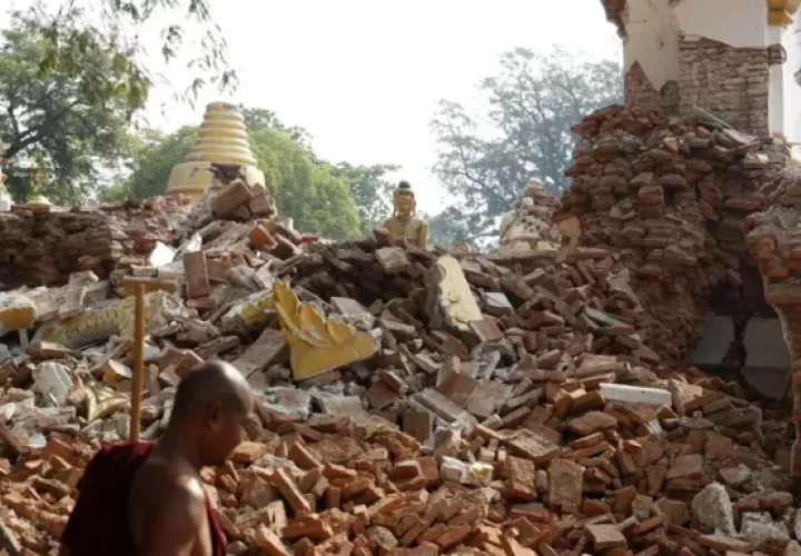 Terremoto en Birmania: La junta militar cifra en 3.085 las muertes por el terremoto. Foto: EFE