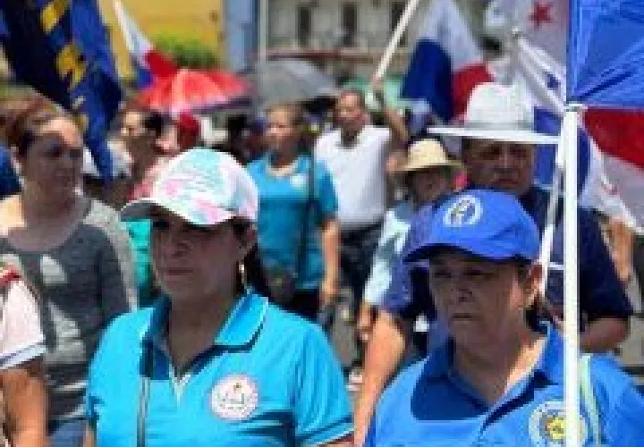Los docentes desarrollan marchas en distintos puntos del país.