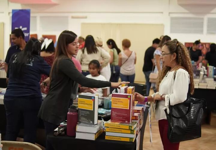 En 20 ediciones anteriores, la FIL ha congregado a más de un millón 150 mil visitantes. Foto: CAPALI