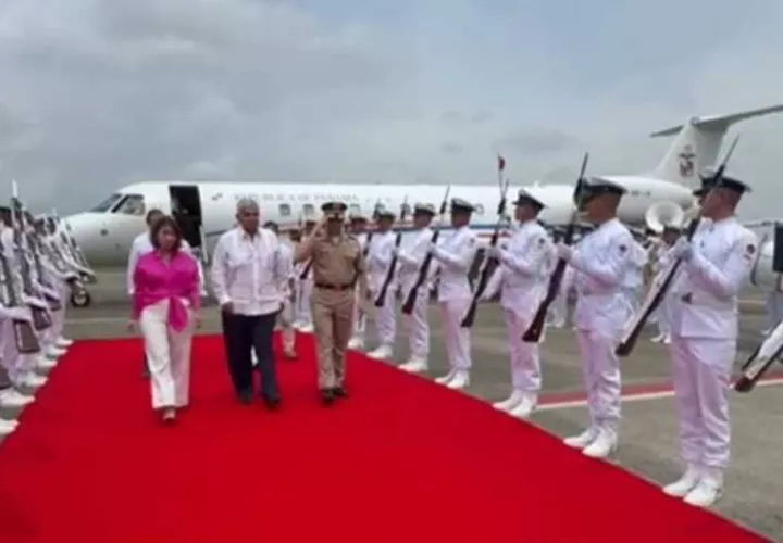 Llegada del mandatario Mulino a territorio colombiano.