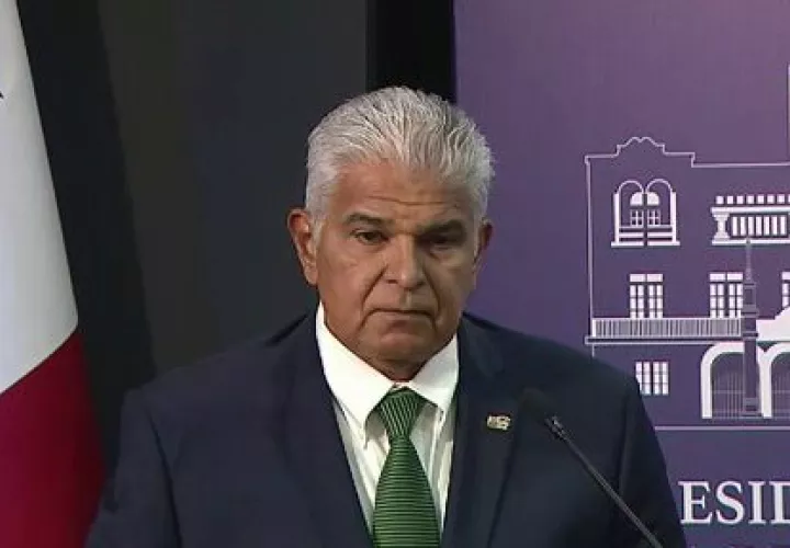 Presidente Mulino en conferencia de prensa.