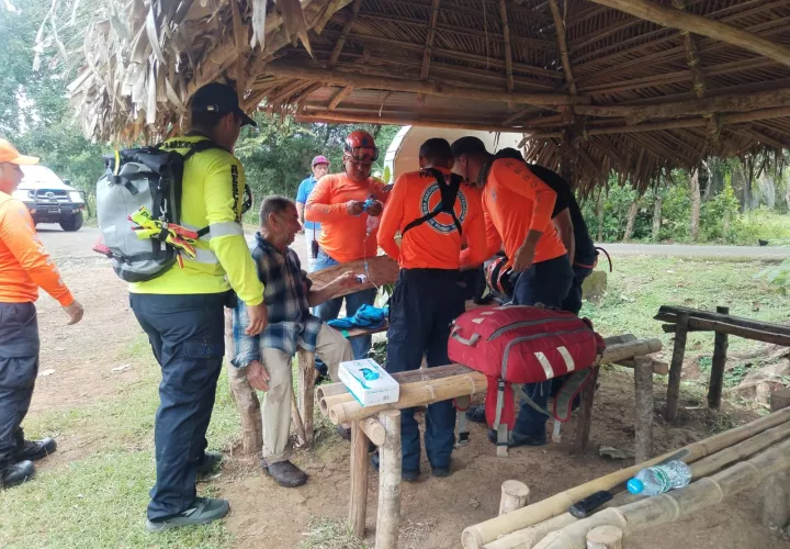 Atención al ciudadano por personal paramédico.