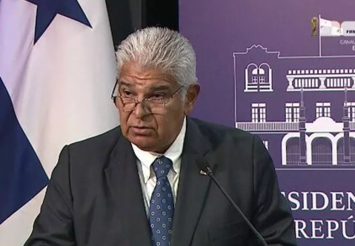 Presidente José Raúl Mulino durante conferencia de prensa.